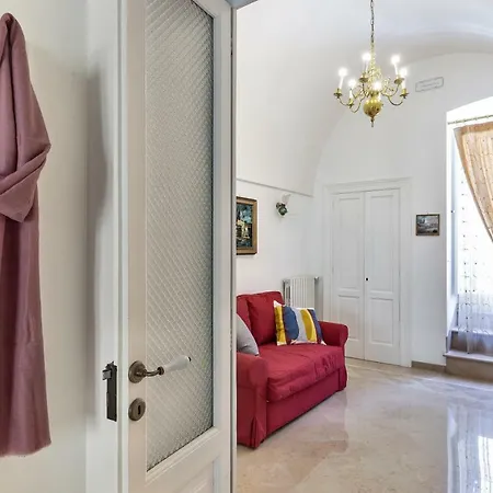 Il Cedrangolo House *