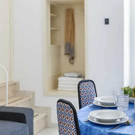 Il Cedrangolo House *